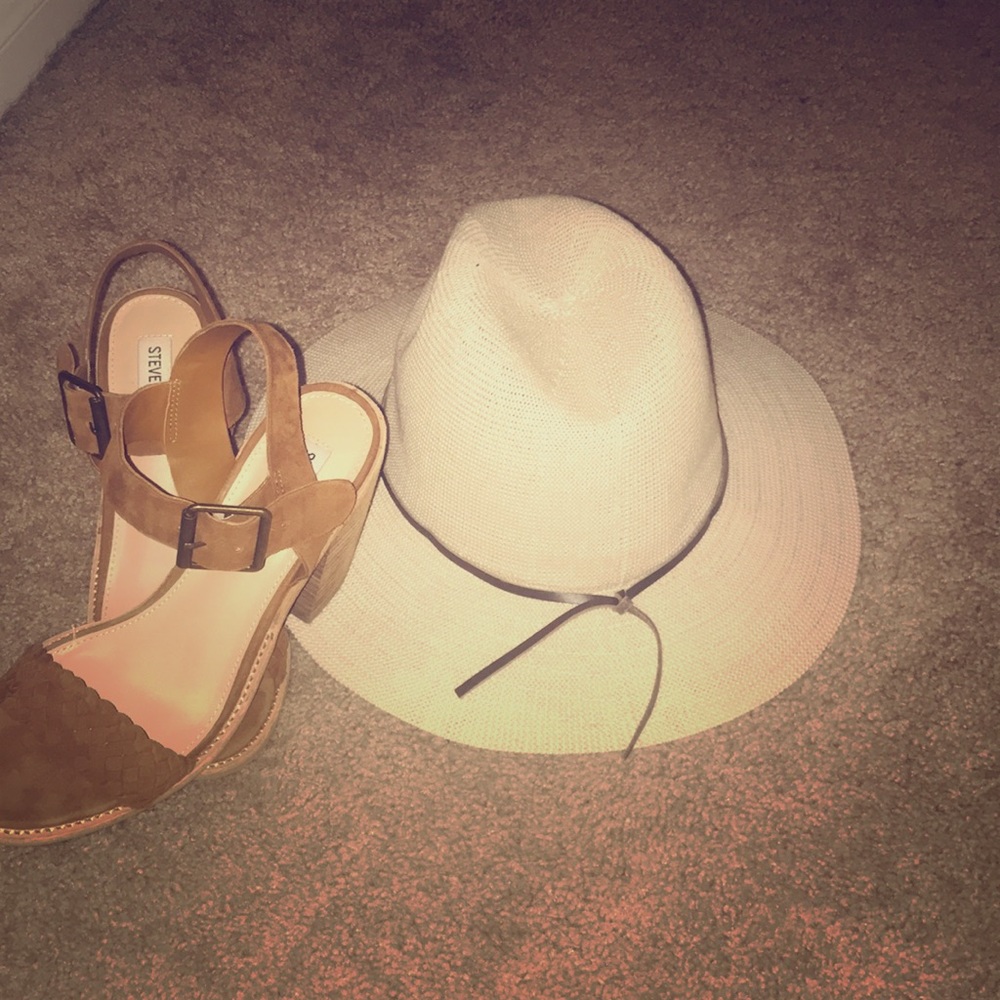 Brand new with tags: beige summer hat